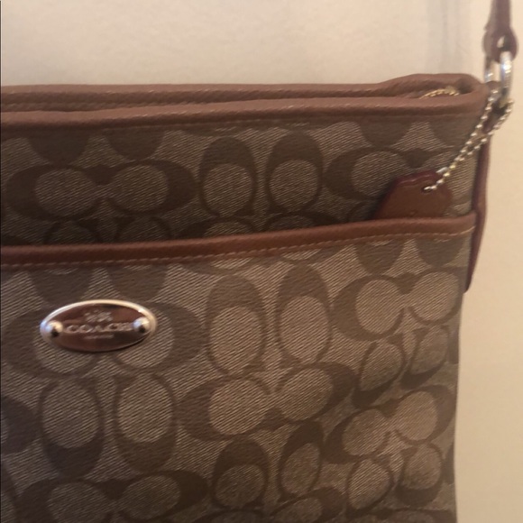 Coach cross body bag - Picture 1 of 3